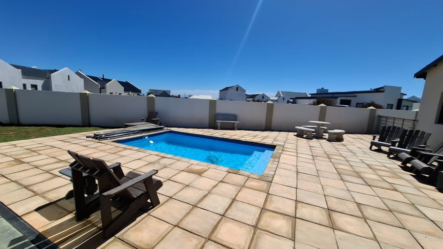 3 Bedroom Property for Sale in Witsand Western Cape